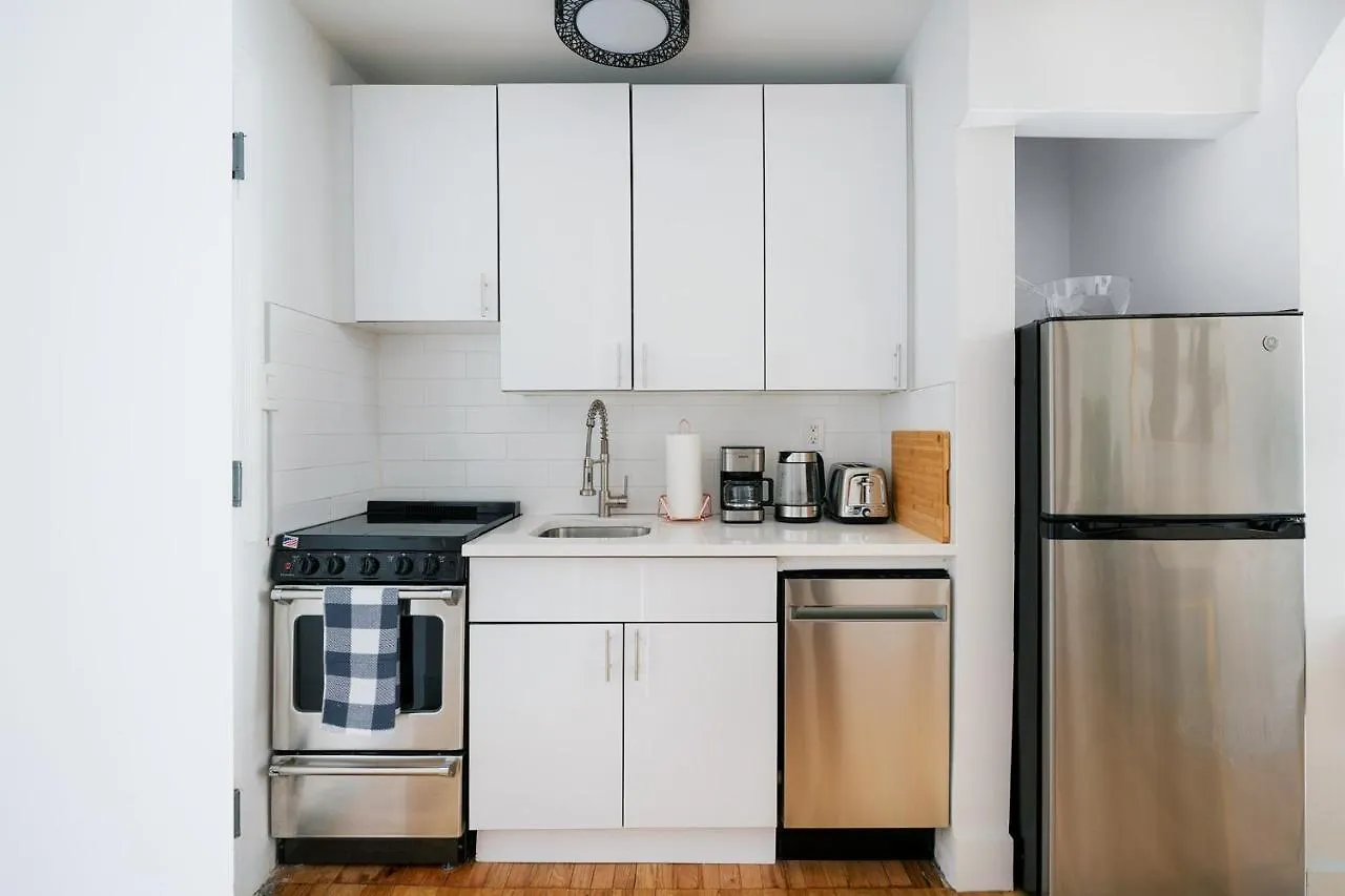 444-3F Newly Renovated 1Br In Hell'S Kitchen Apartment New York